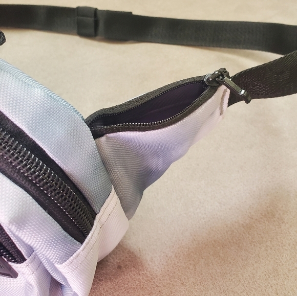 NWOT Adidas Original Sport 2.0 waist bag - Picture 4 of 7